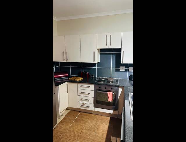 2 BEDROOM APARTMENT TO LET IN HESTEAPARK